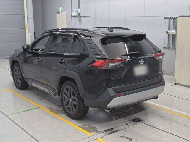 TOYOTA RAV4 2023