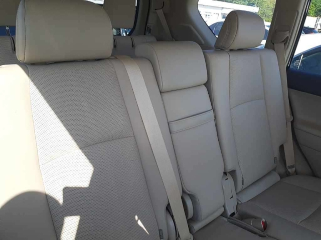 TOYOTA LAND CRUISER PRADO 2023