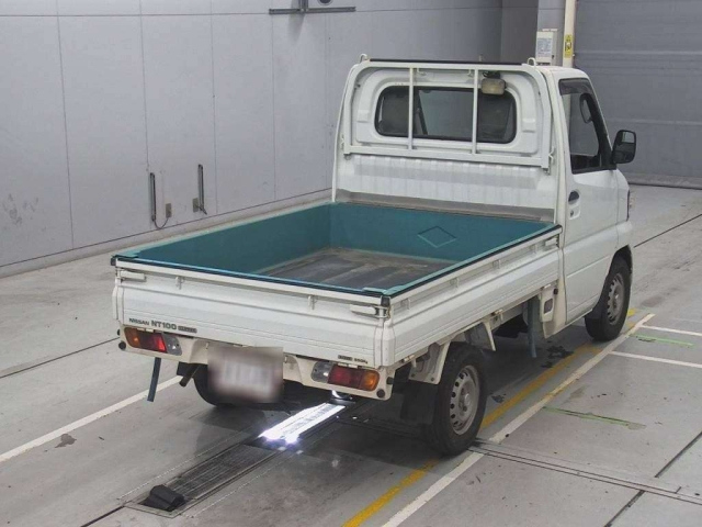 NISSAN CLIPPER TRUCK 2013