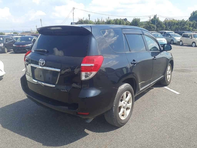 TOYOTA VANGUARD 2011