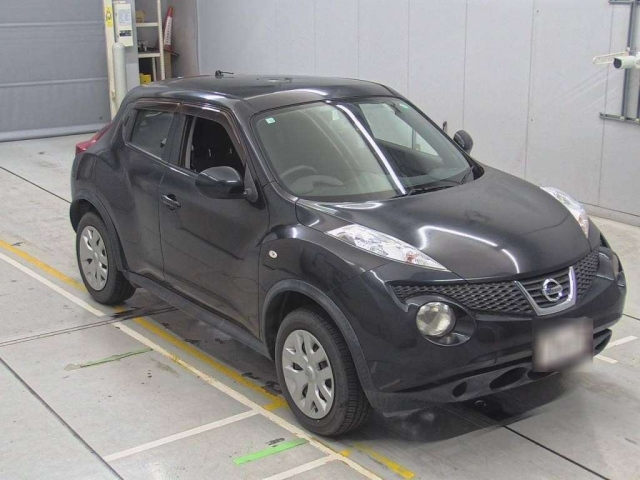 NISSAN JUKE 2010