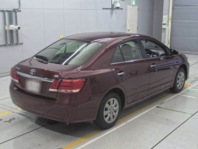TOYOTA PREMIO 2020