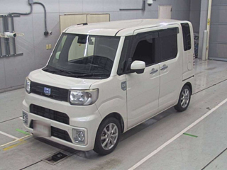 DAIHATSU WAKE 2018