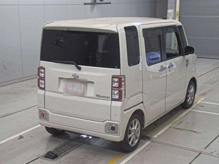 DAIHATSU WAKE 2018