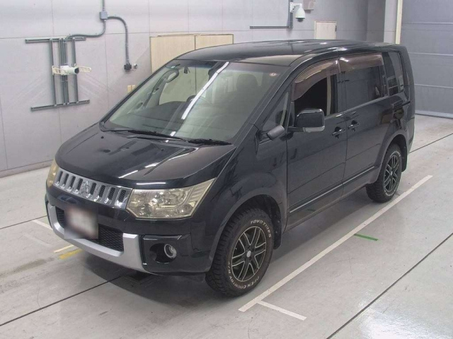 MITSUBISHI DELICA D5 2008