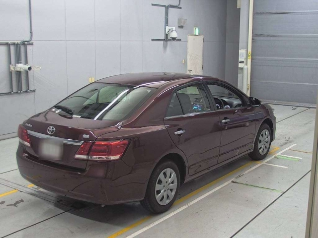 TOYOTA PREMIO 2020