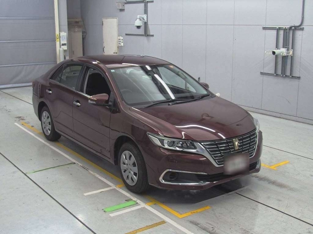 TOYOTA PREMIO 2020