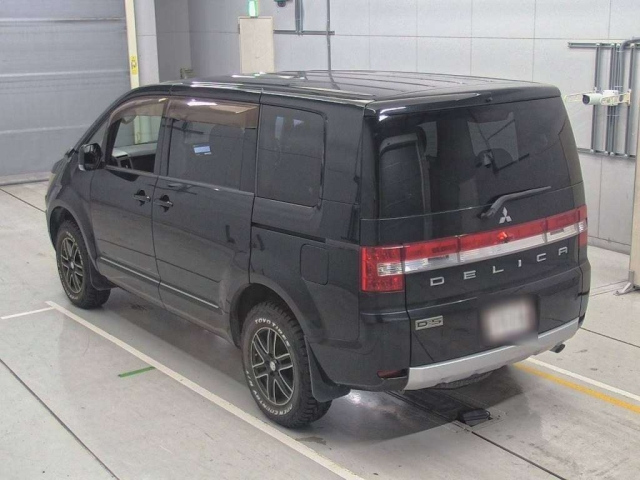 MITSUBISHI DELICA D5 2008