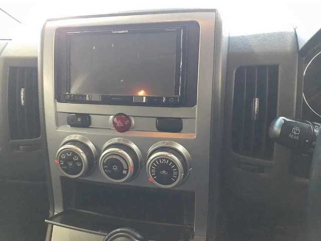 MITSUBISHI DELICA D5 2008