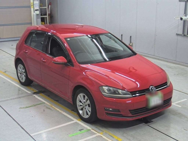 VOLKSWAGEN GOLF 2014