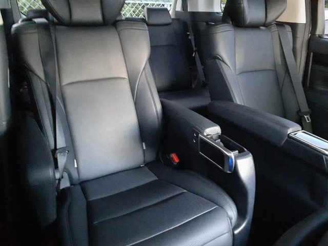 TOYOTA VELLFIRE 2018