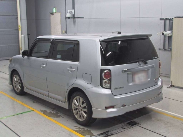 TOYOTA COROLLA RUMION 2013