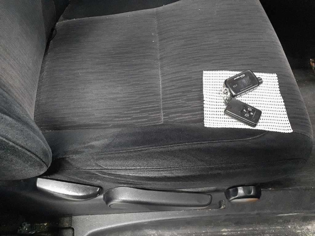 TOYOTA VELLFIRE 2012