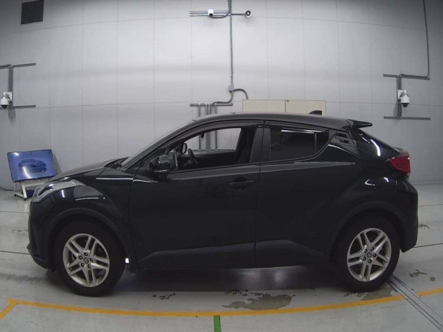 TOYOTA C-HR 2020