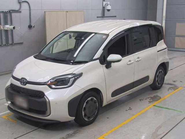 TOYOTA SIENTA 2022