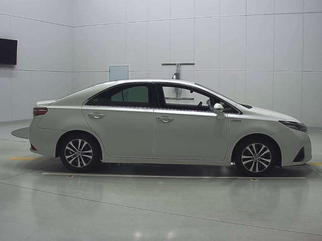 TOYOTA SAI 2014