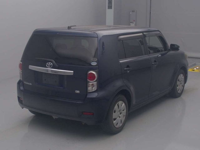 TOYOTA COROLLA RUMION 2011