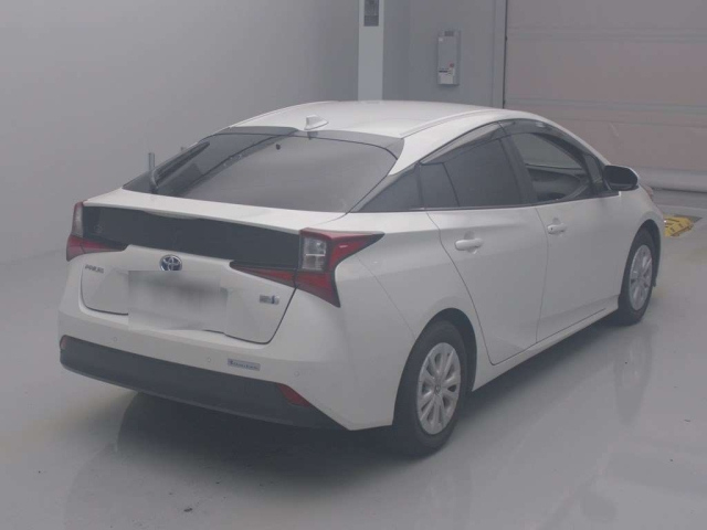 TOYOTA PRIUS 2022