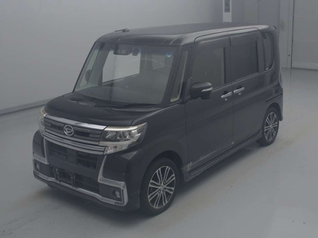 DAIHATSU TANTO 2017