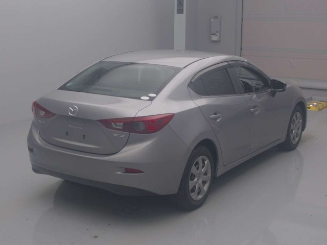 MAZDA AXELA 2015