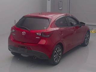 MAZDA DEMIO 2015