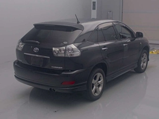 TOYOTA HARRIER 2011