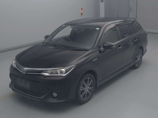 TOYOTA COROLLA FIELDER 2015