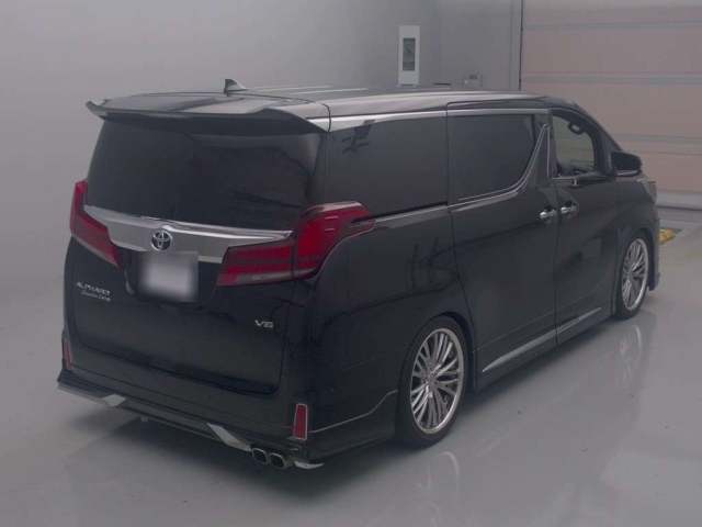 TOYOTA ALPHARD 2022
