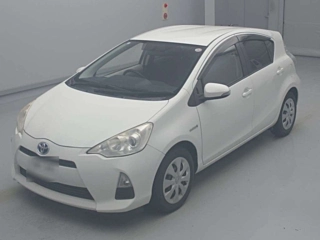 TOYOTA AQUA 2012