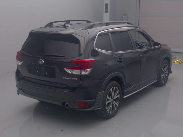 SUBARU FORESTER 2019