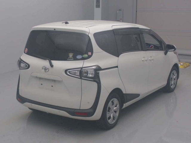 TOYOTA SIENTA 2020