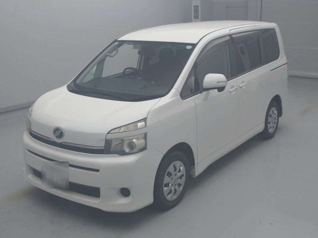 TOYOTA VOXY 2012