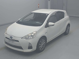TOYOTA AQUA 2012