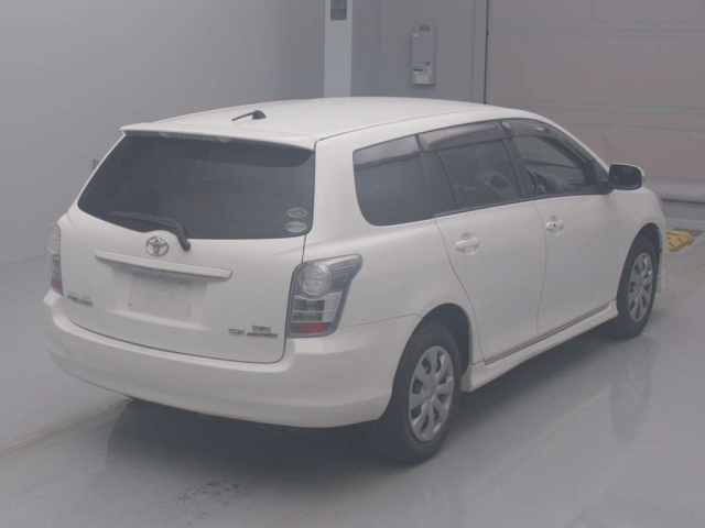 TOYOTA COROLLA FIELDER 2010