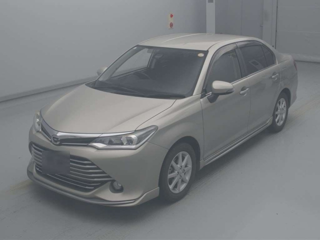 TOYOTA COROLLA AXIO 2015
