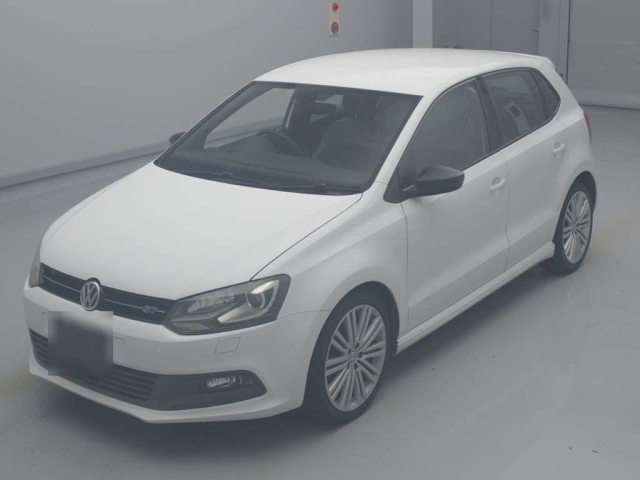 VOLKSWAGEN POLO 2014