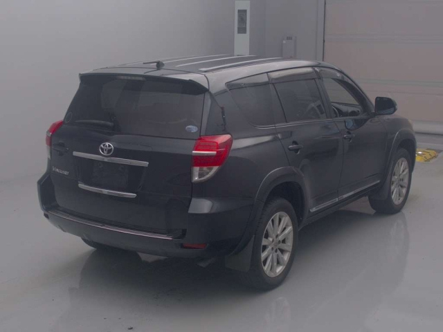 TOYOTA VANGUARD 2013