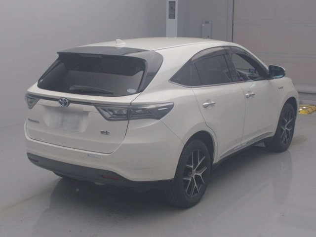 TOYOTA HARRIER 2017