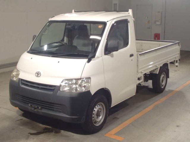 TOYOTA TOWN ACE TRUCK 2017