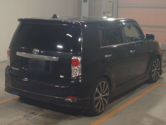 TOYOTA COROLLA RUMION 2012