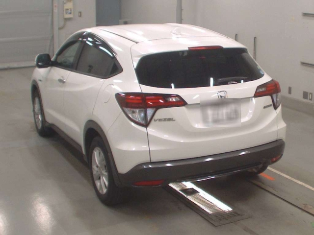 HONDA VEZEL 2015