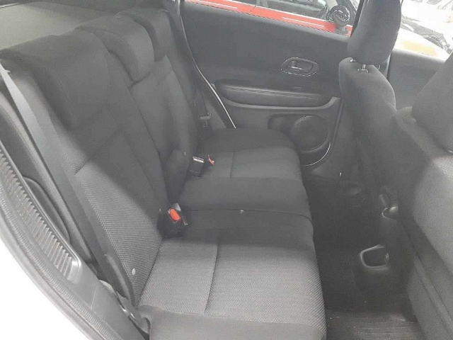HONDA VEZEL 2015