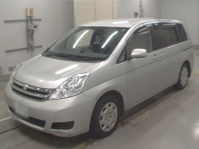 TOYOTA ISIS 2009