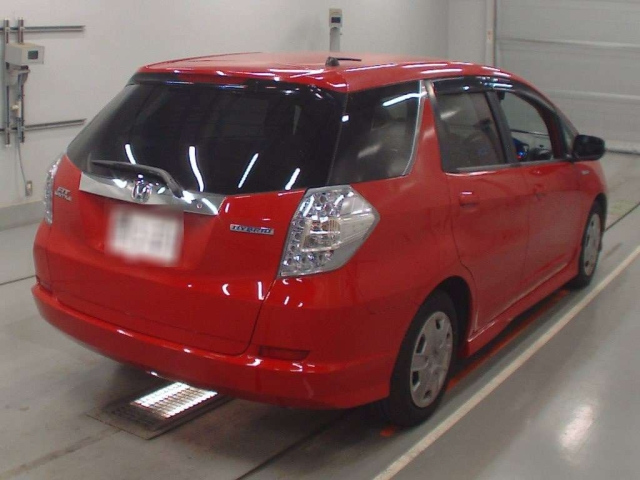 HONDA FIT SHUTTLE 2013