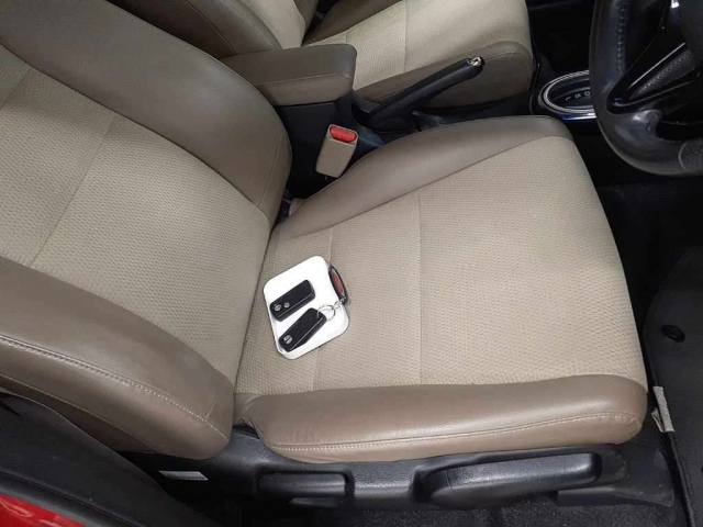 HONDA FIT SHUTTLE 2013