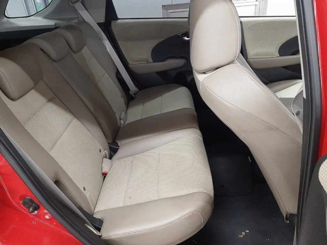 HONDA FIT SHUTTLE 2013