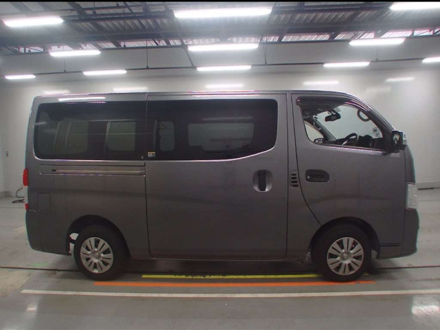 NISSAN CARAVAN VAN 2021