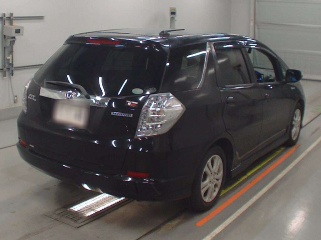 HONDA FIT SHUTTLE 2013