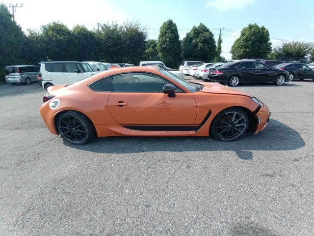 TOYOTA 86 2023