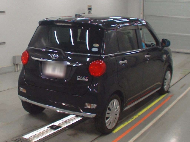 DAIHATSU CAST 2016